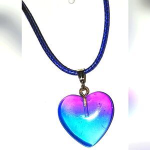 Beautiful glass heart necklace for women and girls